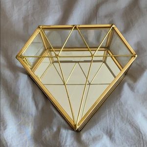 Gold diamond shape jewelry box